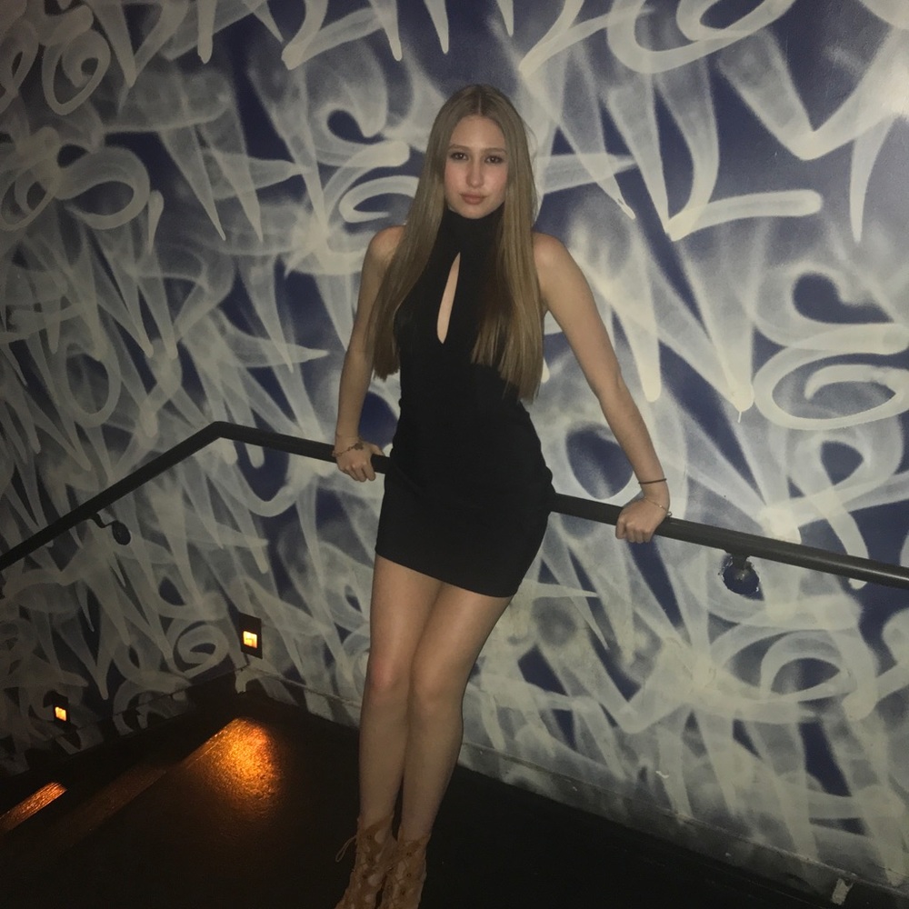 Black go out adjusted Marciano dress